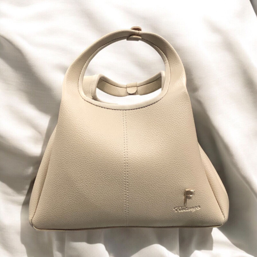 Feelings Aura – Soft Beige